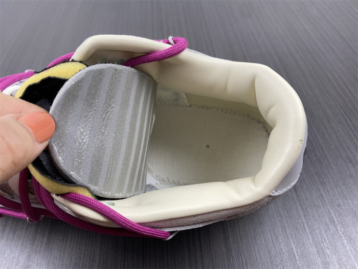 Off-White x Dunk Low