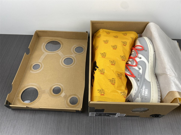 Off-White x Dunk Low