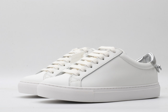 Givench LOW-TOP SNEAKER