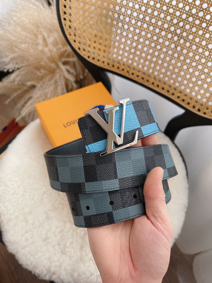 Loui Vuitto Belt-4CM