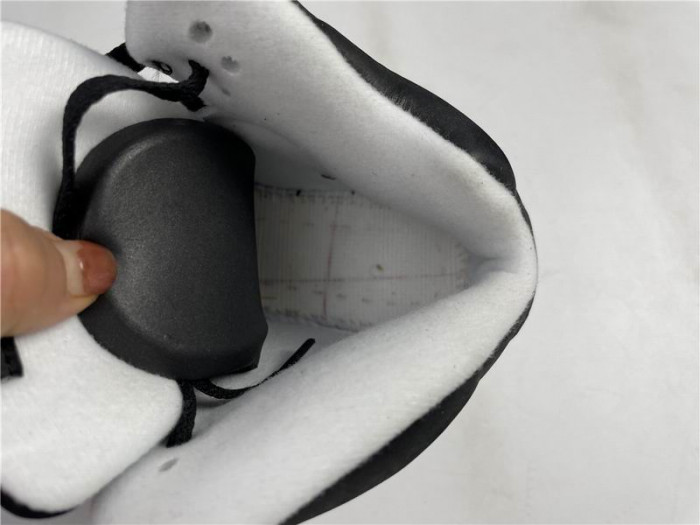 AIR JORDAN 5 “OREO” CT4838-011