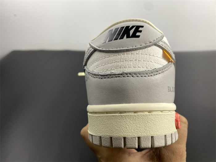Off-White x Dunk Low