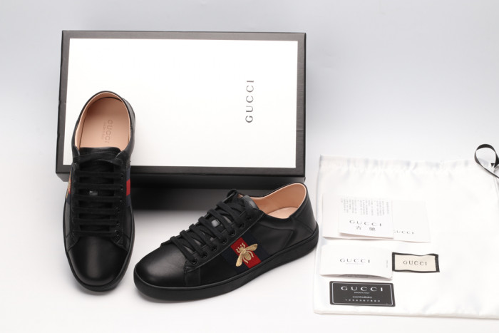 G*u*i low-top sneaker