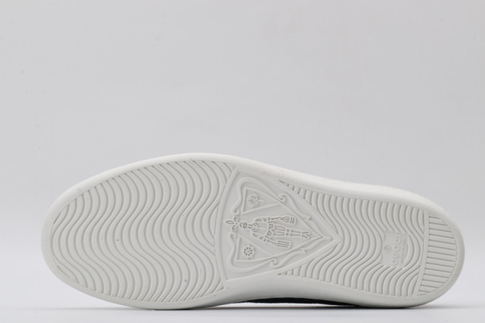 G*u*i low-top sneaker