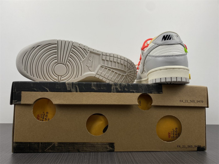 Off-White x Dunk Low